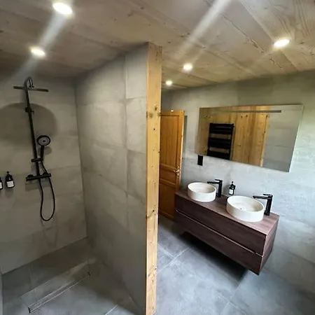 Dans Un Ecrin De Verdure Avec Privatif 펜션 Jeanmenil