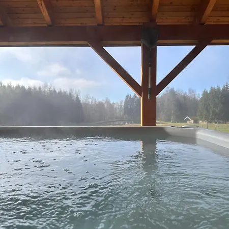 펜션 Dans Un Ecrin De Verdure Avec Privatif Jeanmenil