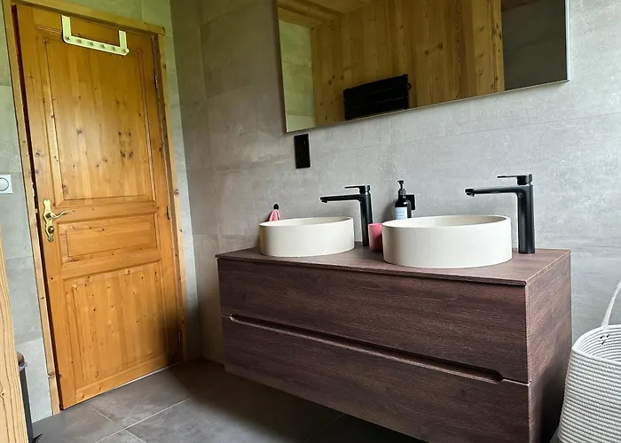 Дом отдыха Dans Un Ecrin De Verdure Avec Privatif