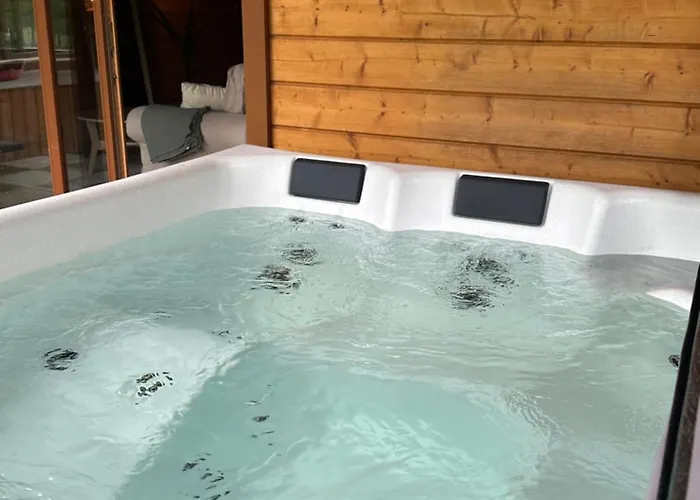 Dans Un Ecrin De Verdure Avec Privatif * Jeanmenil